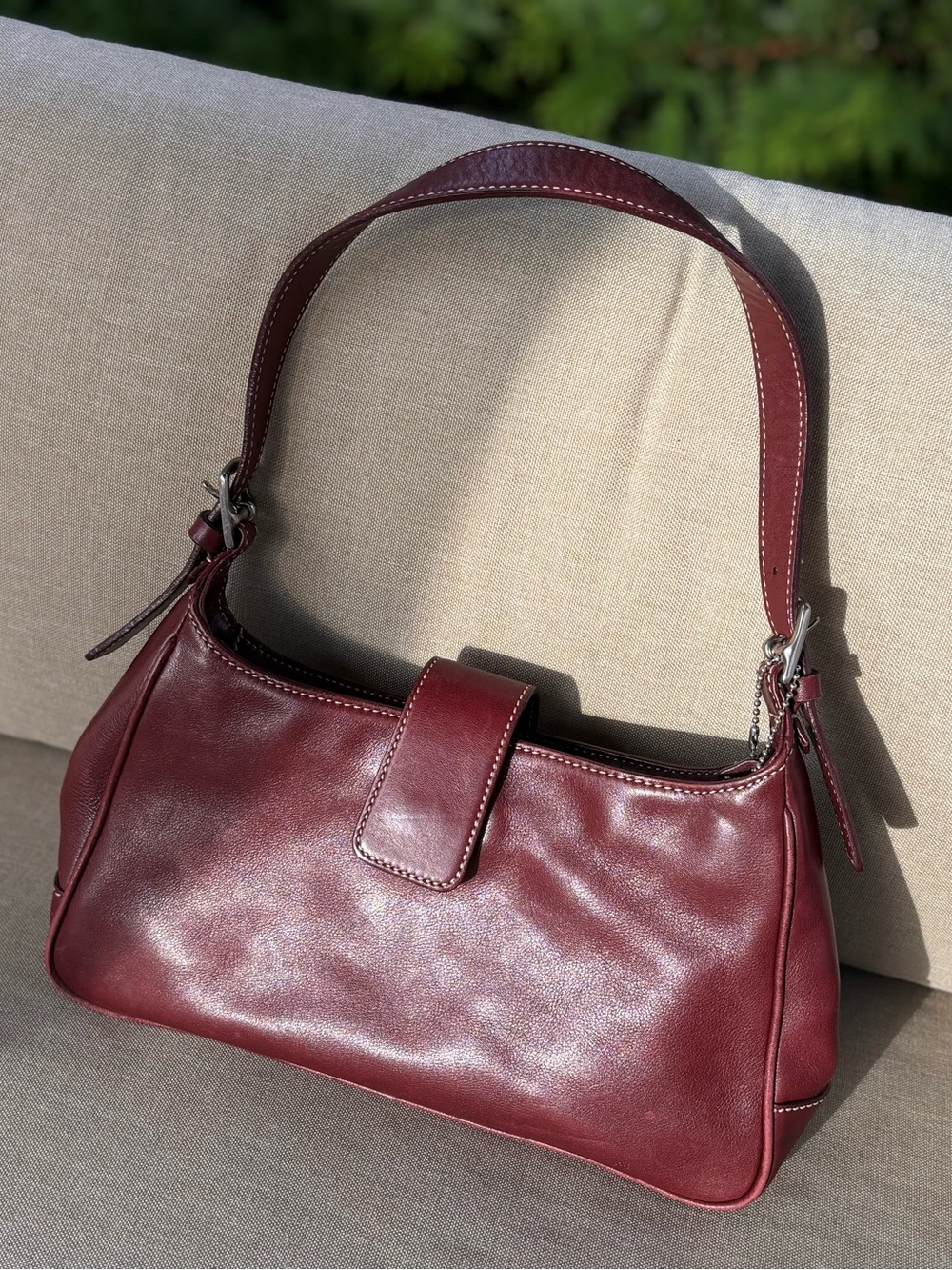 Vintage authentic COACH purse - burgundy